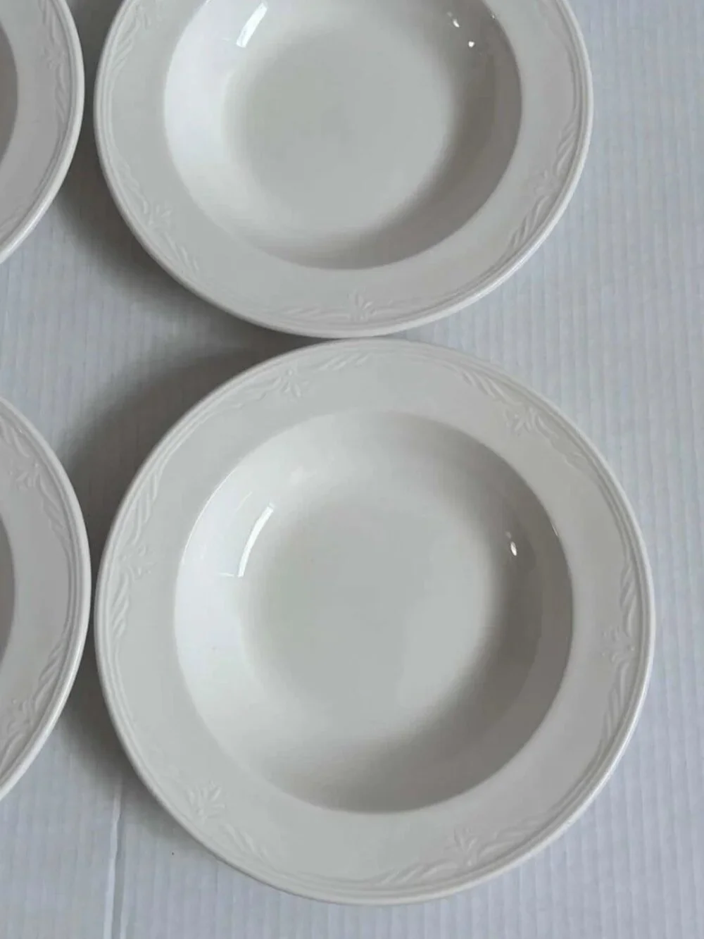 Royal Doulton ALLEGRO White Porcelain Embossed Scrolls Hotel Ware * Set of 4